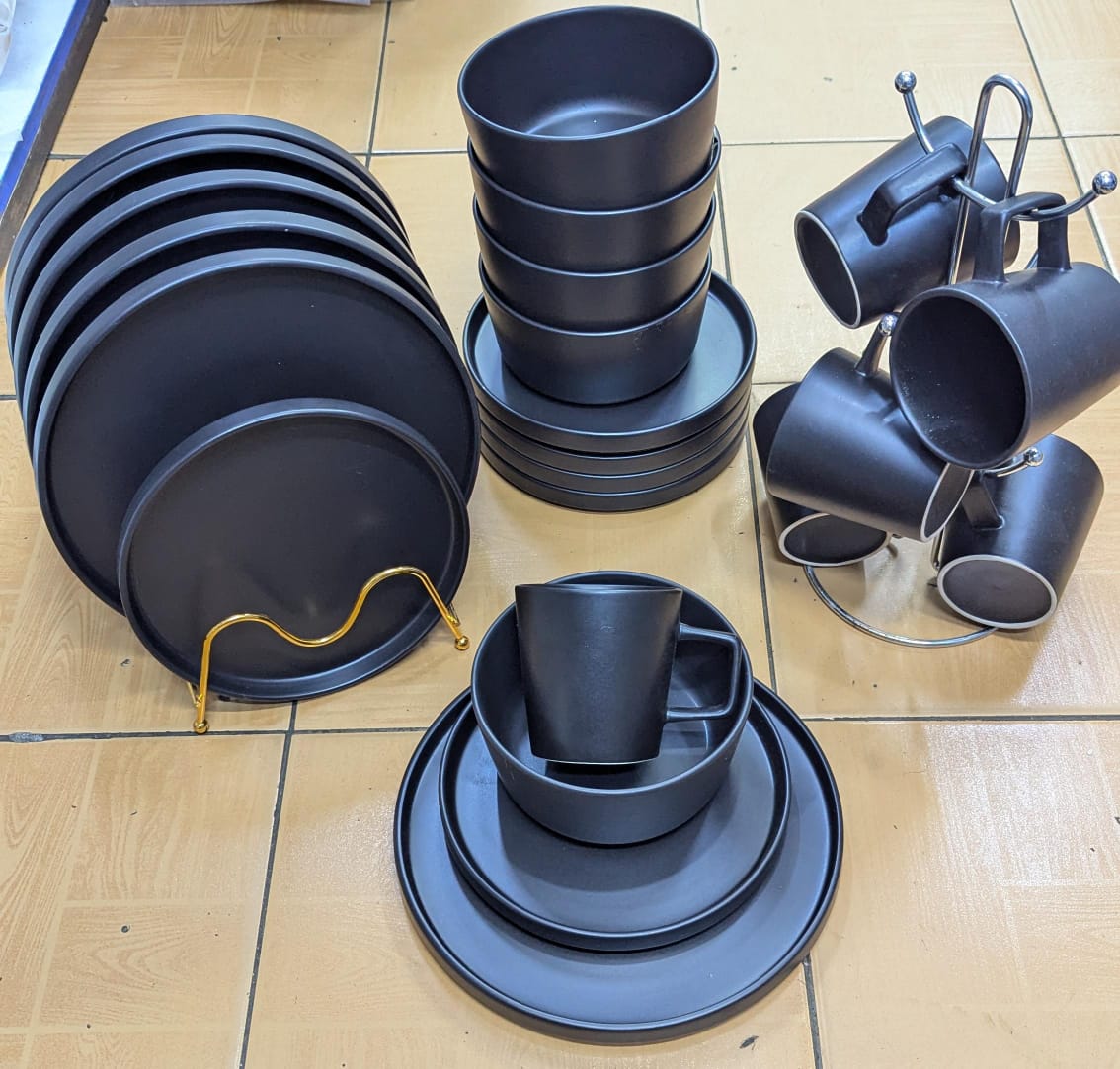 24pcs Black dinner set