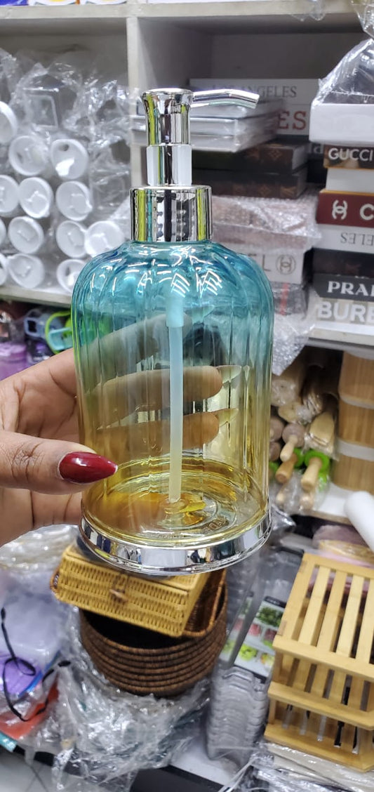 Acrylic coloured handwah dispenser