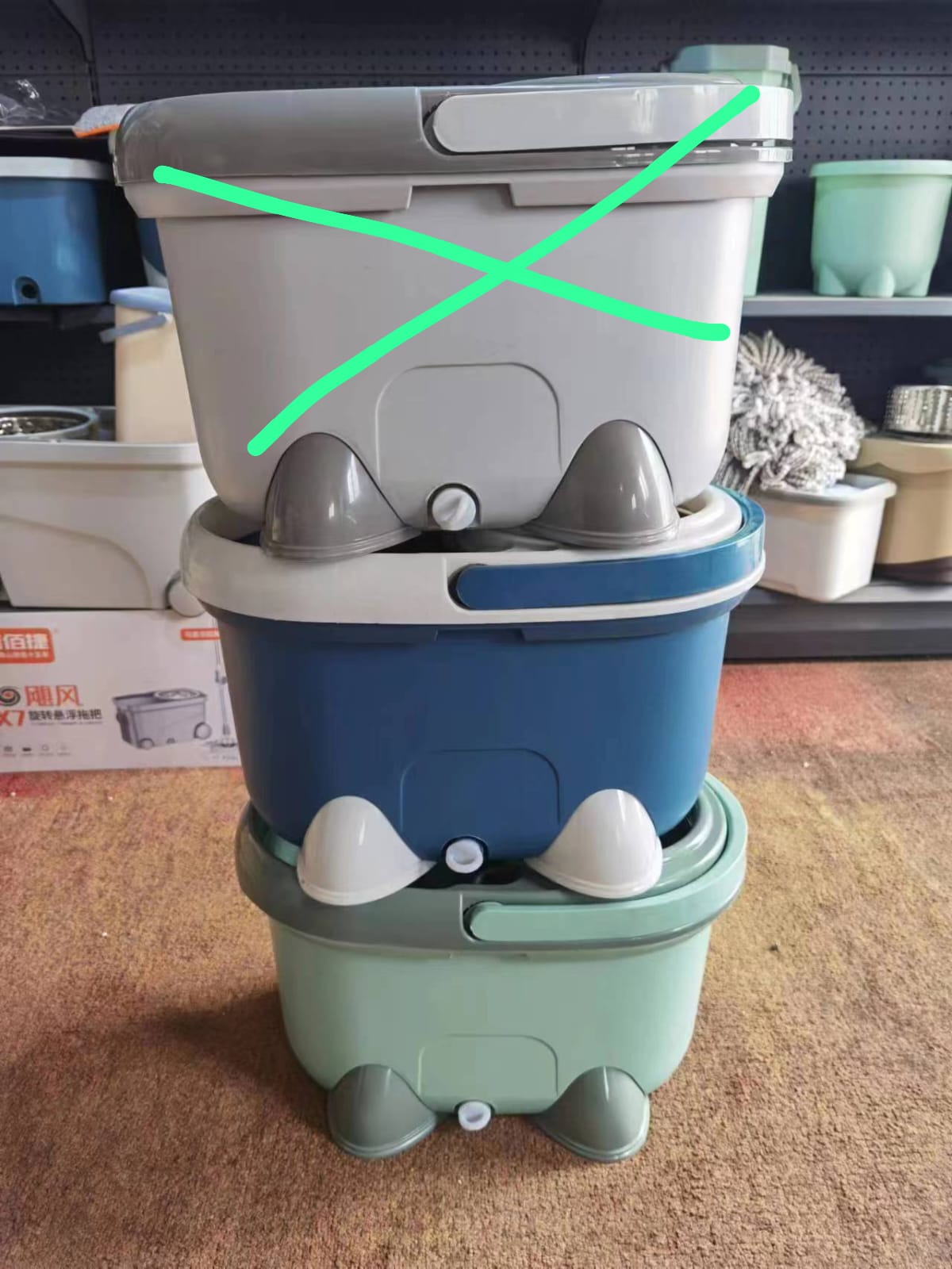 Heavy duty magic spin mop with wheels