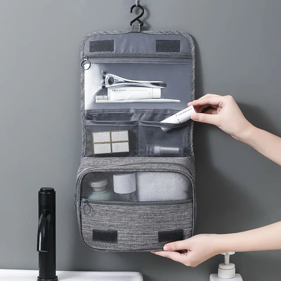 Portable cosmetic makeup toiletry bags with hooks
