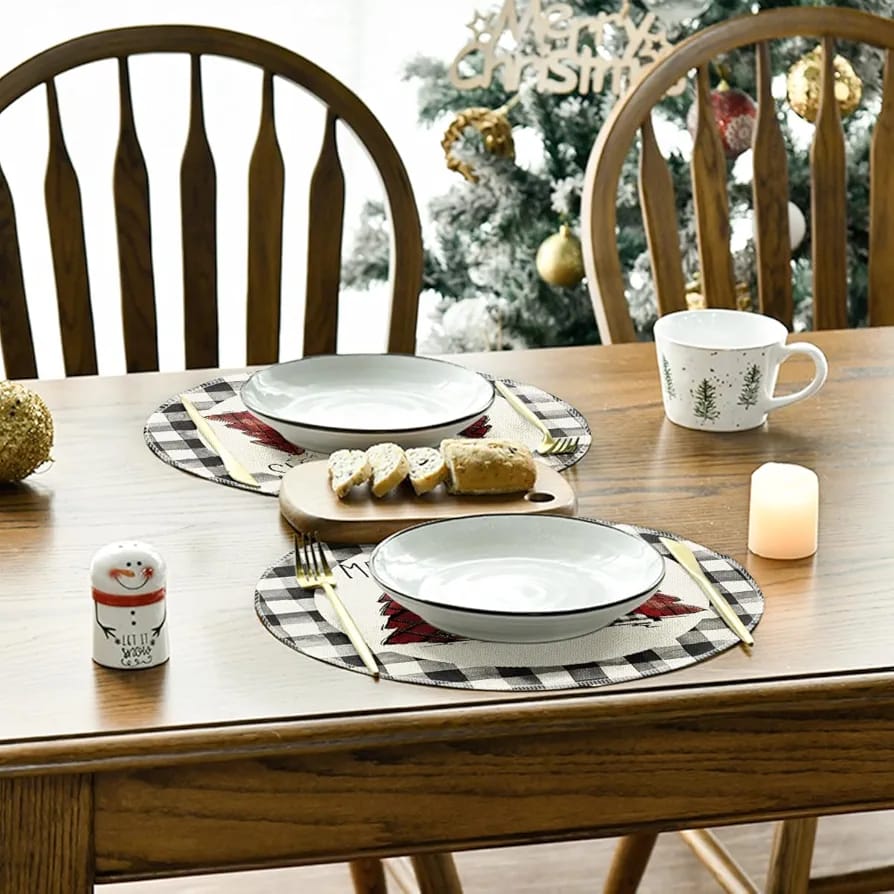 Plaid Christmas Round Placemats Set of 2pcs 650/-