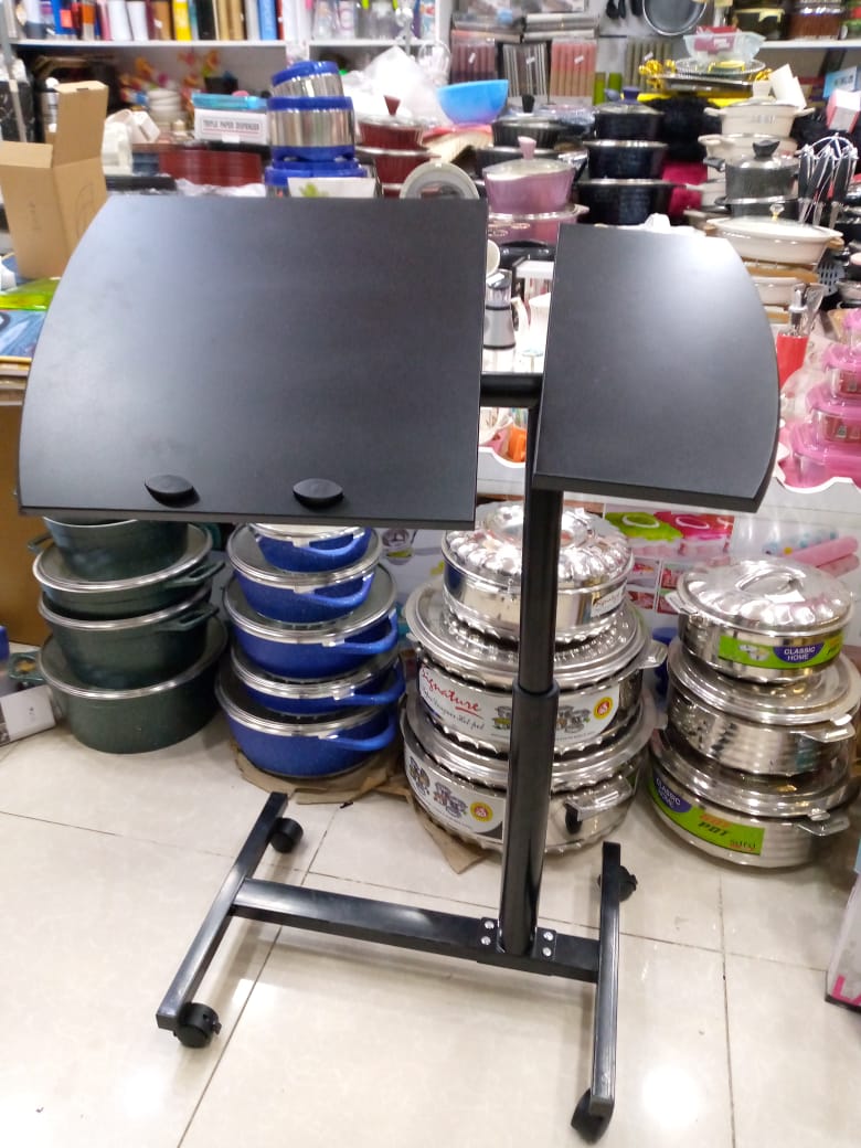 Heavy gauge Foldable Computer/ laptop desk