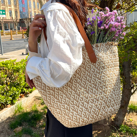 Women braided basket shoulder bag