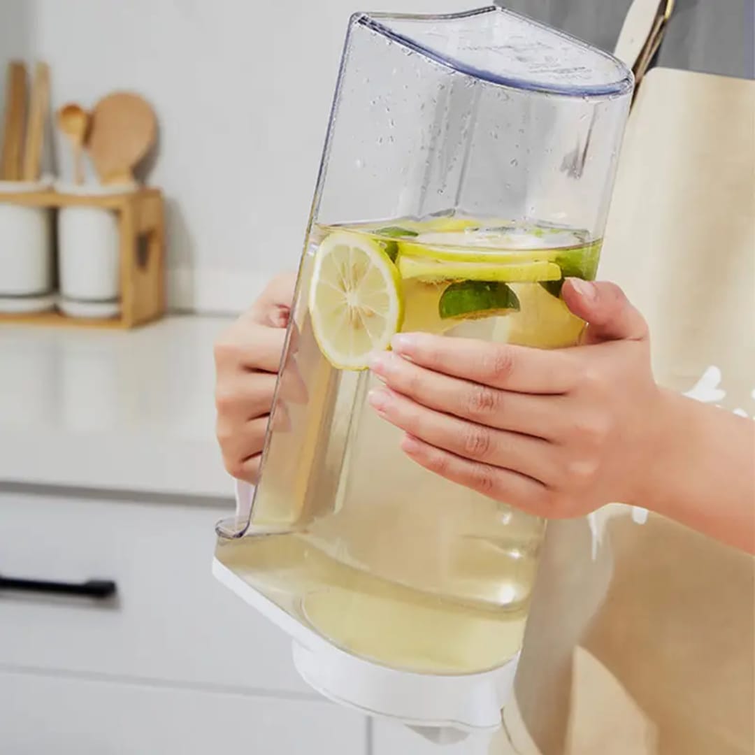 Airtight acrylic  jug