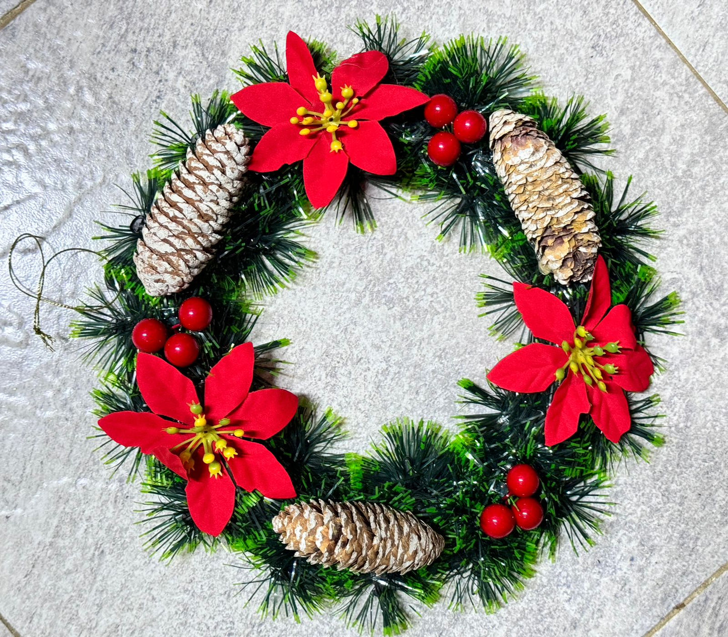 25CM Christmas Wreath for Front Door \ Window with Red Berries, pine artificial garland, corn & flowers