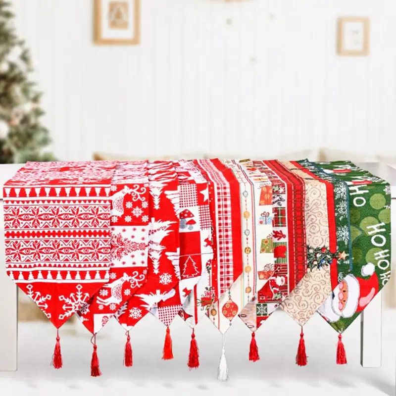 Christmas Knitted Fabric Tablecloth Runner