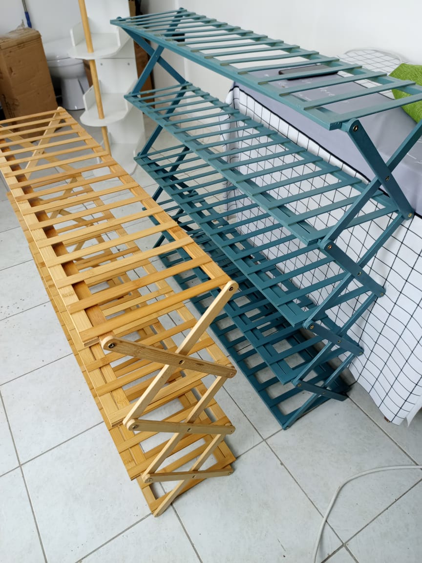 Foldable portable shoe rack
