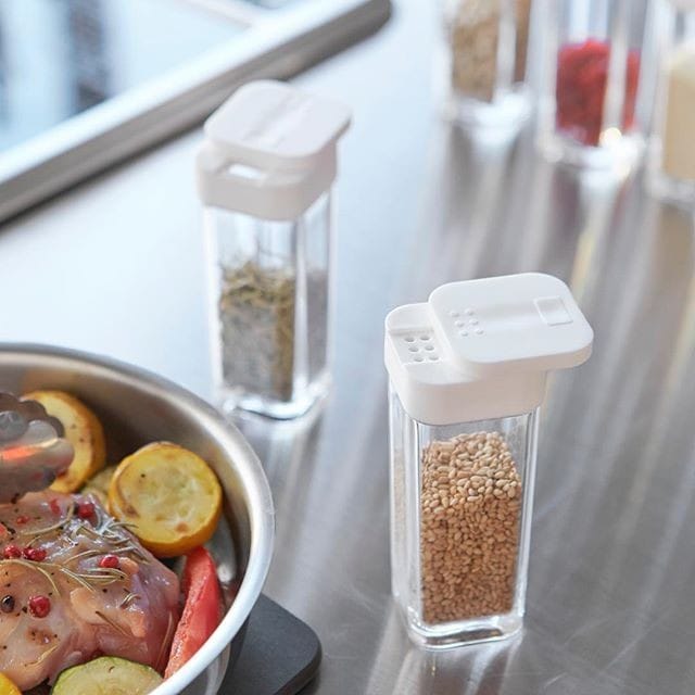 Household seasoning bottles