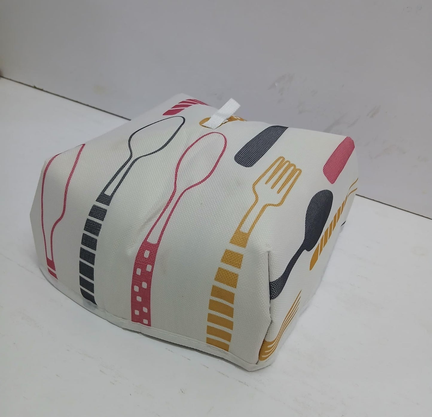 Insulated food cover