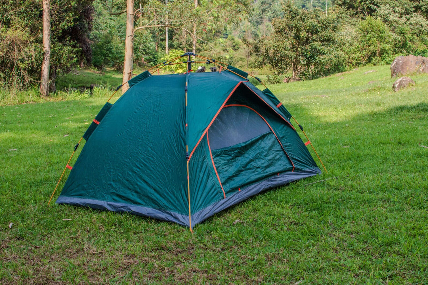 Camping tent