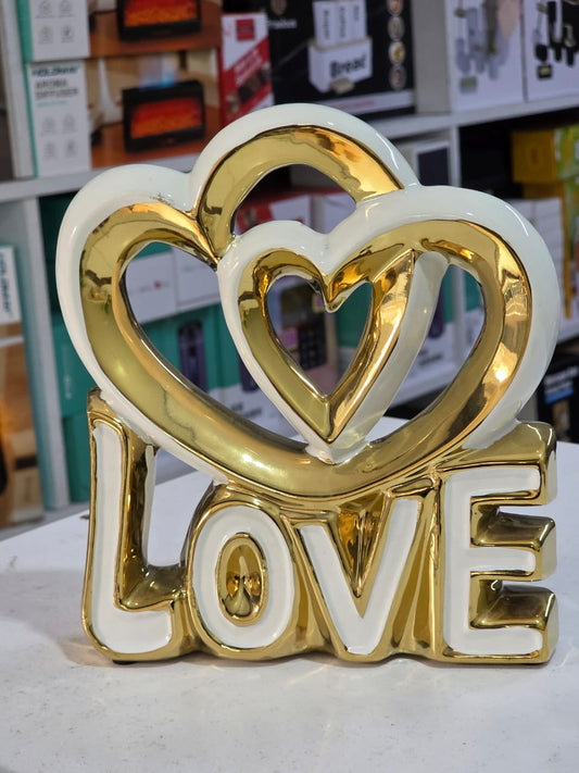 Heart-shaped modern minimalist decor