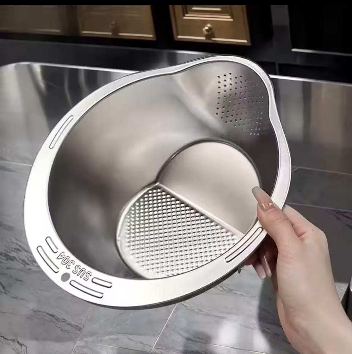 Heavy Duty Stainless Steel Strainers & Colanders