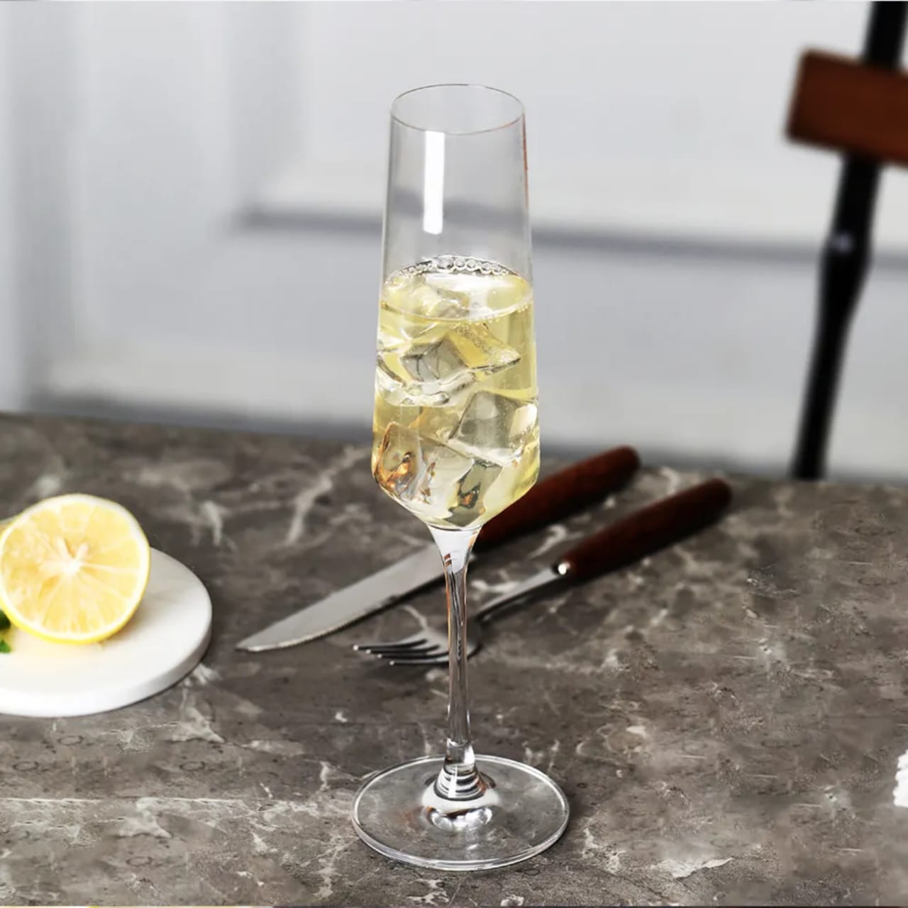 190ml Long stem champagne glasses