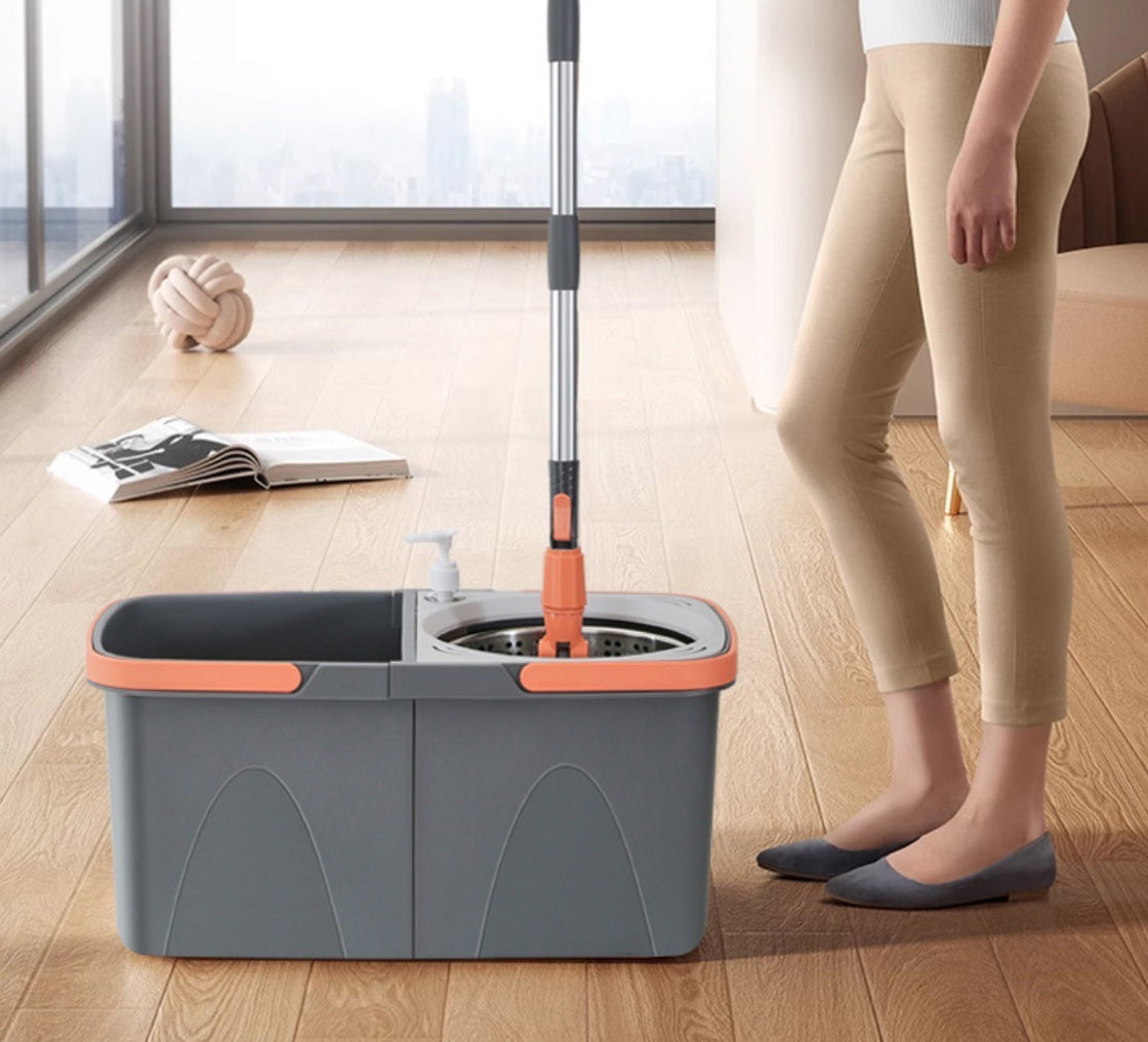 Split spin mop has an extra mopper