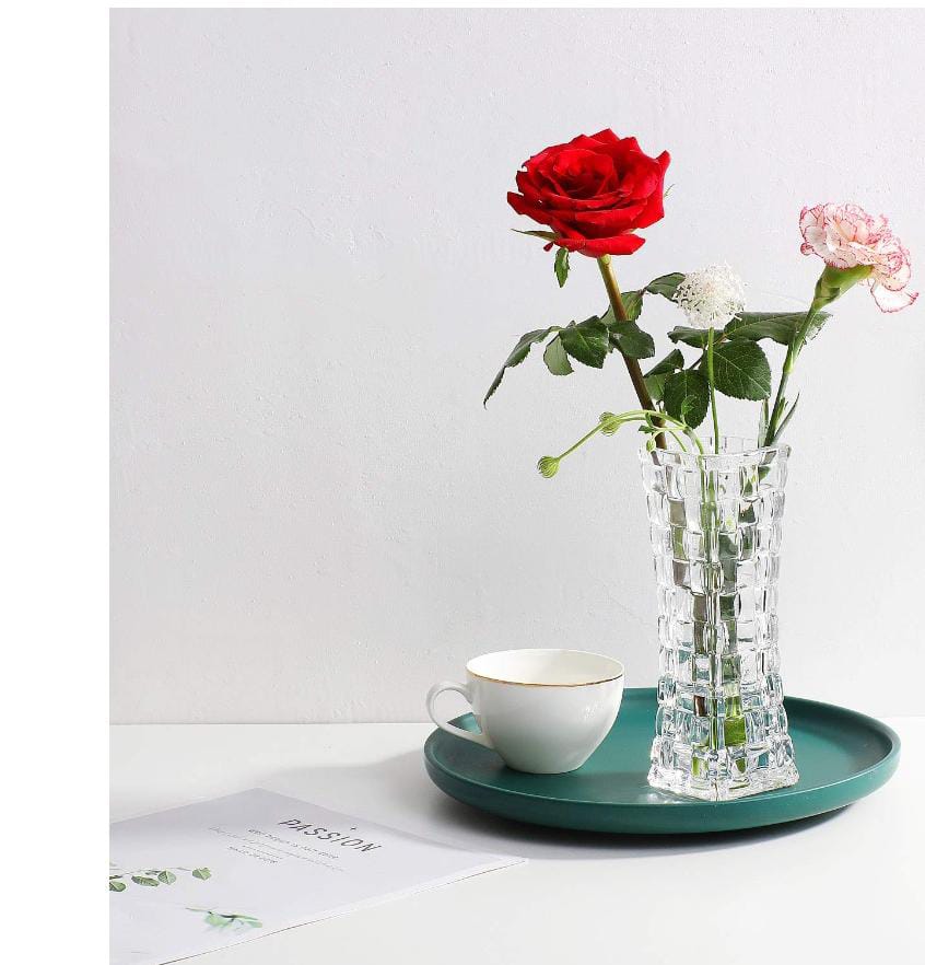 Glass vase square checked