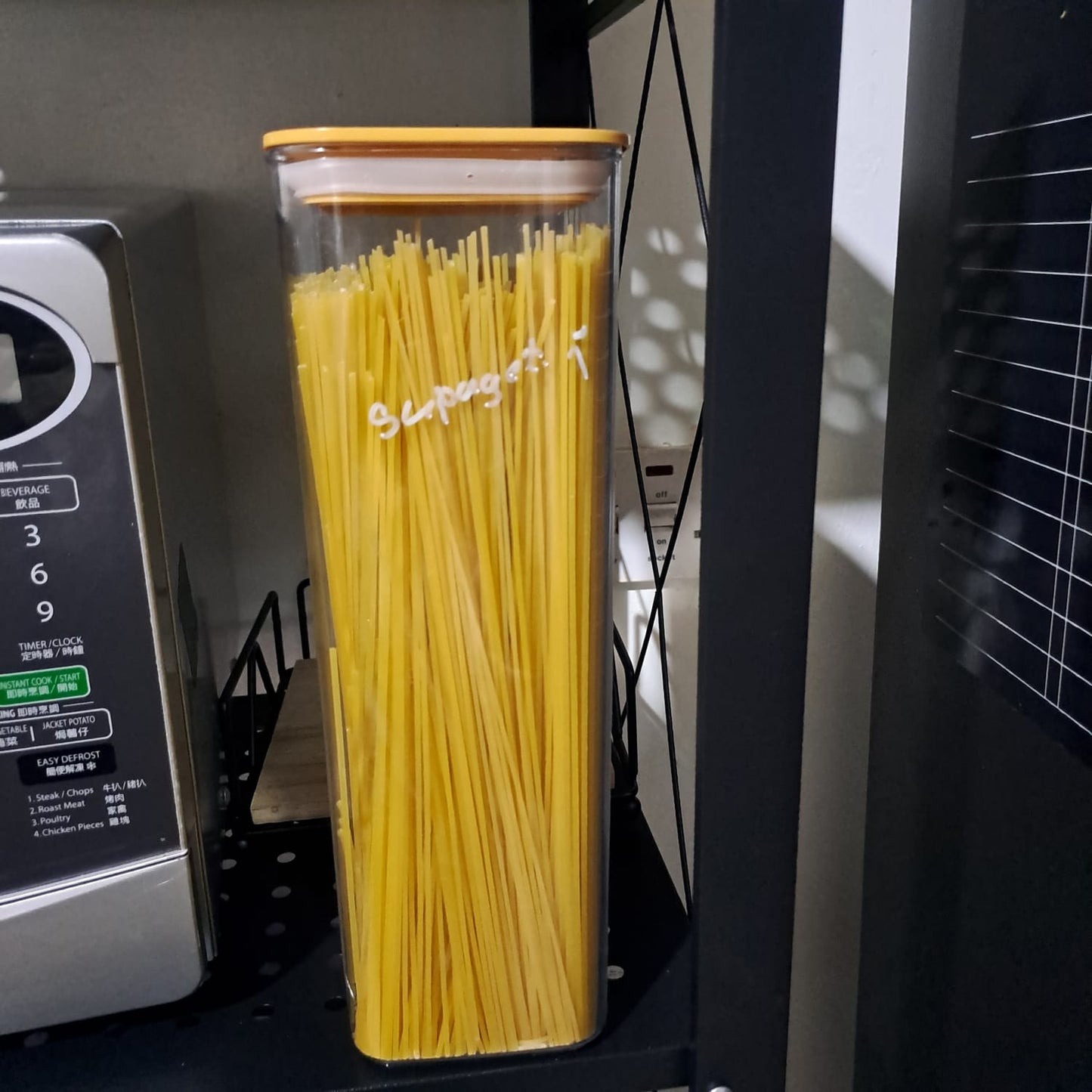 Acrylic spagetti jar