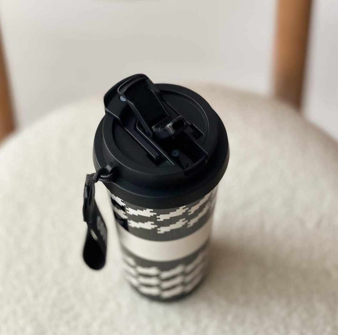Portable Thermal traveling Vacuum insulated Tumbler cup