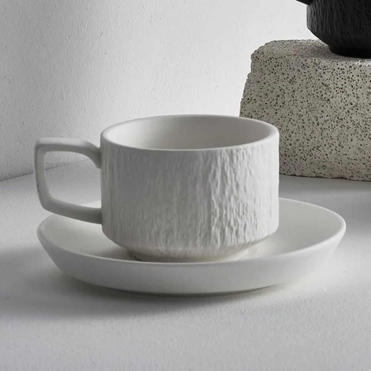 European textured Matte ceramic Cappuccino coffee cup set with saucers.