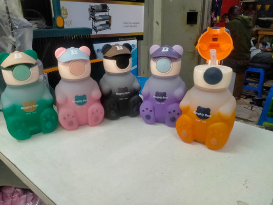 Papa Bear kids water bottle
With straw