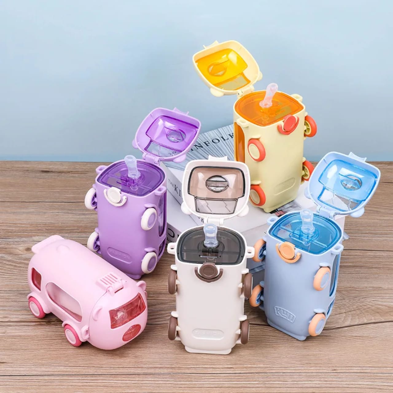 2-in-1 toy bus water bottle for kids