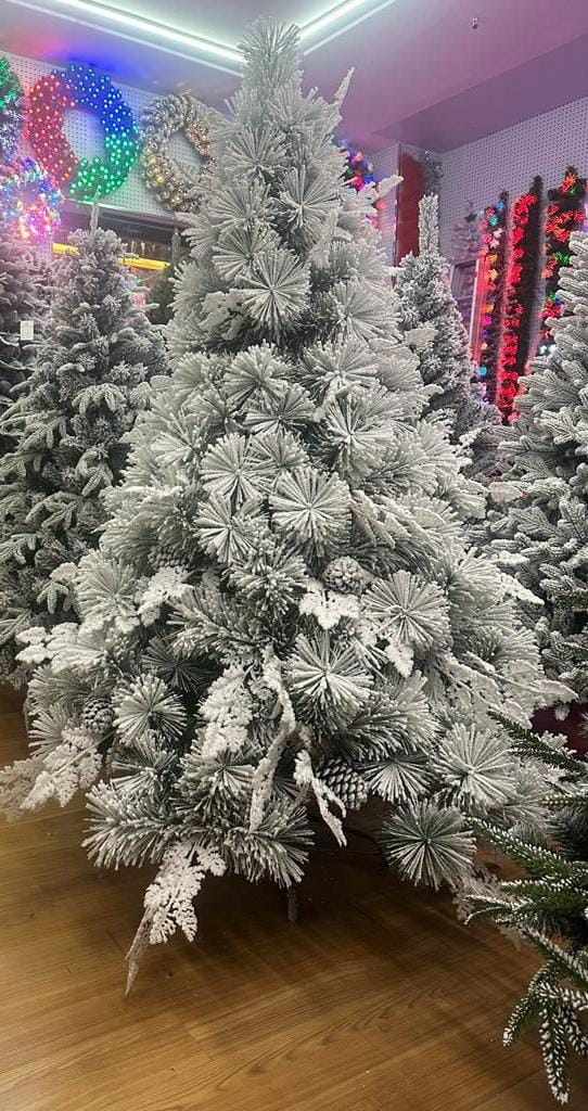 New Large-Scale Christmas Pine Tree Flocking