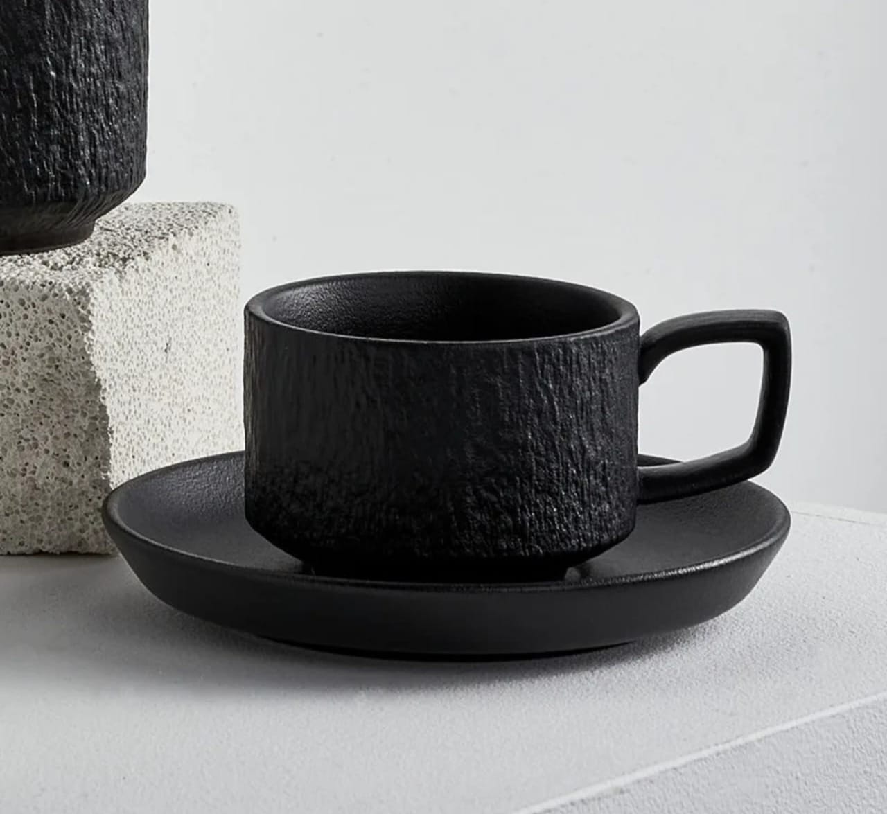 European textured Matte ceramic Cappuccino coffee cup set with saucers.