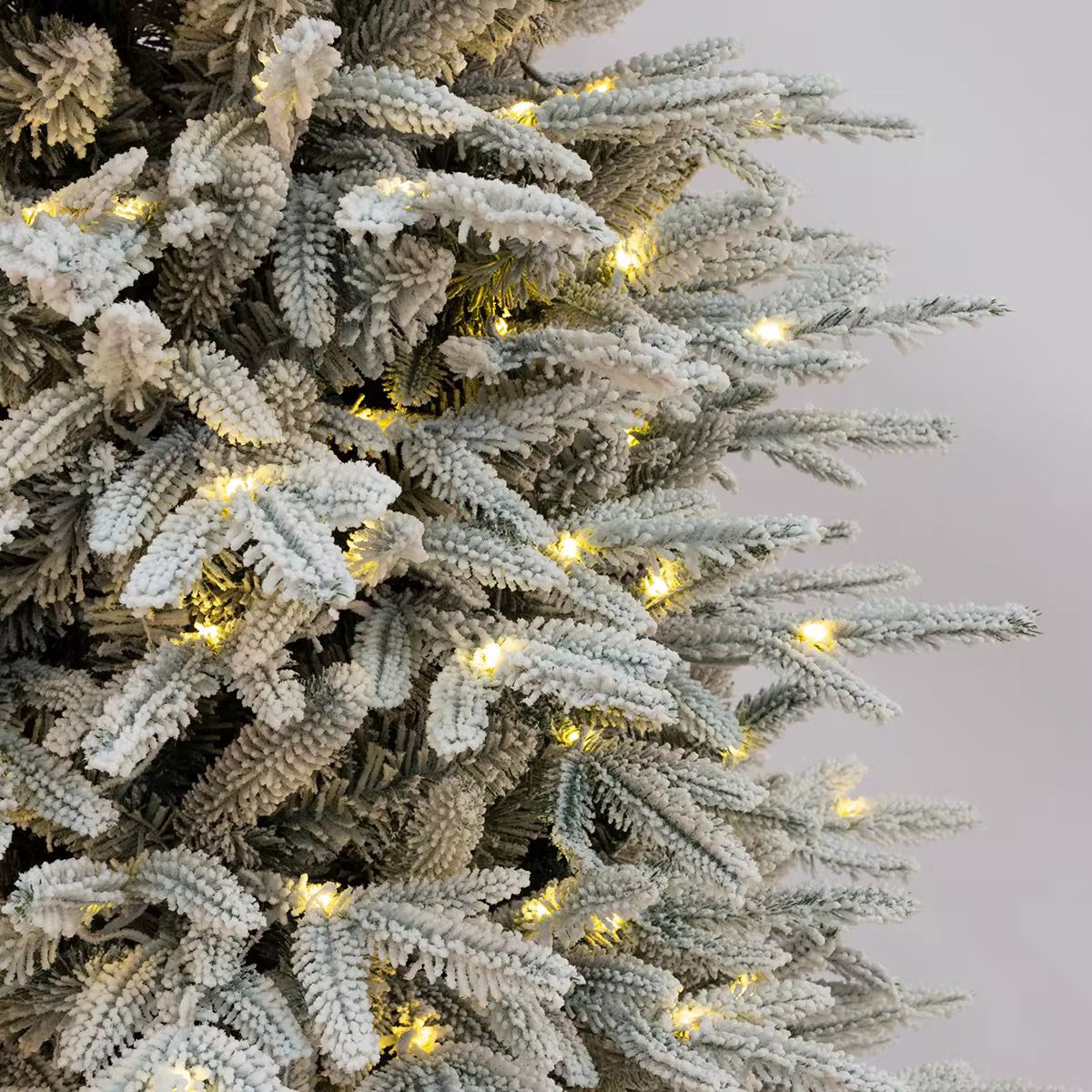 PREMIUM PVC PRELIT CHRISTMAS TREE