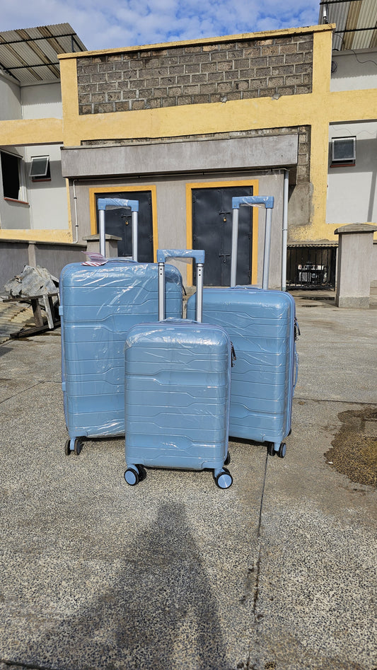 3 in 1 Luxurious Unbreakable Pp Suitcase