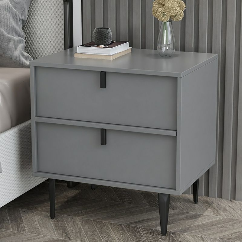 Night stand with 2 drawers
