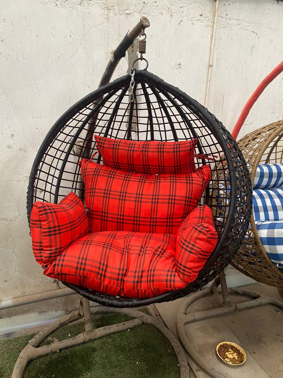 Outdoor Swing in Round