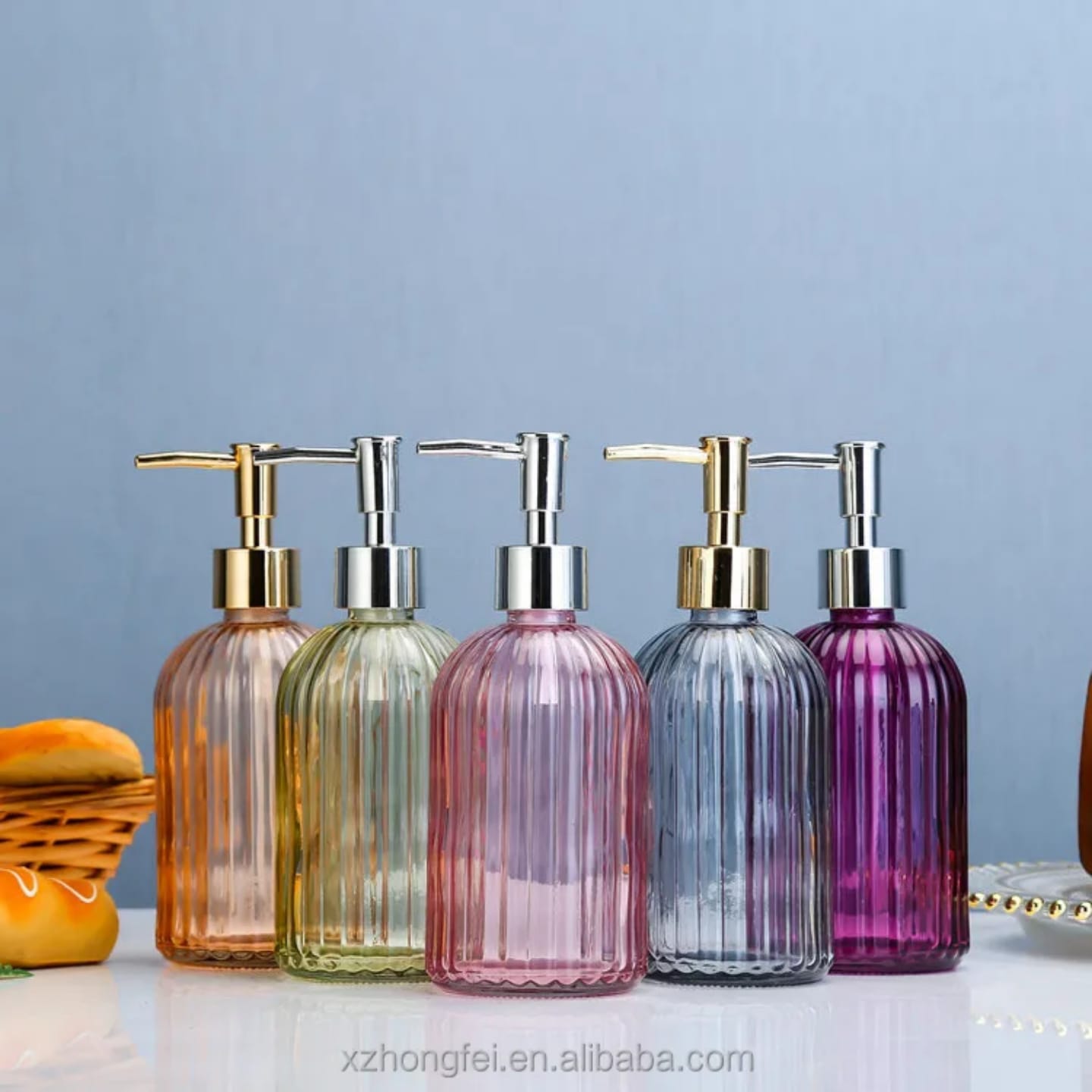 Lotion pump bottle for kitchen/ bathroom countertops / shower gel/ decorative soap dispenser