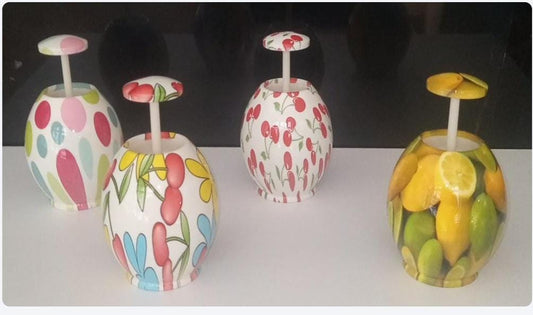 Egg-shaped toothpick dispenser