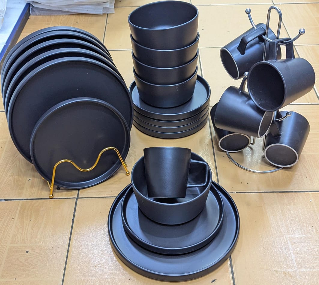 24pcs Black dinner set