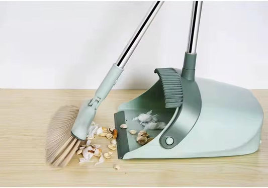 Broom and scoop folding dustpan set