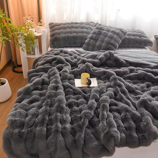 Soft Bubble Winter Throw Blanket