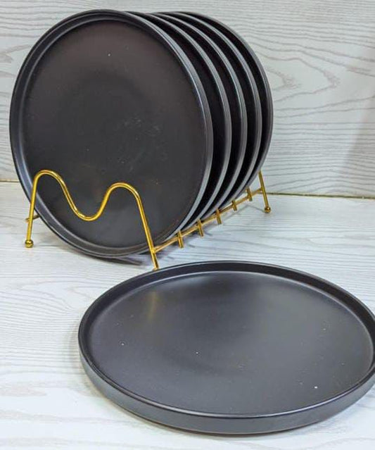 Black ceramic plates